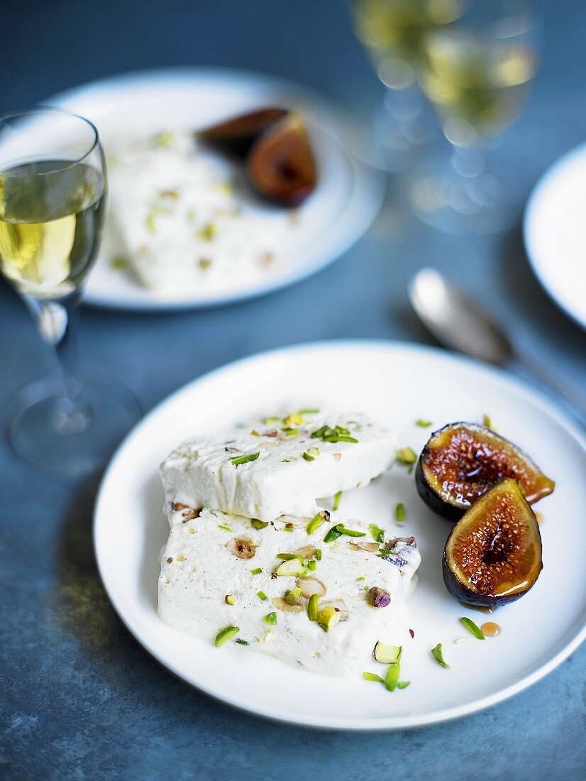 Semifreddo with pistachios and figs