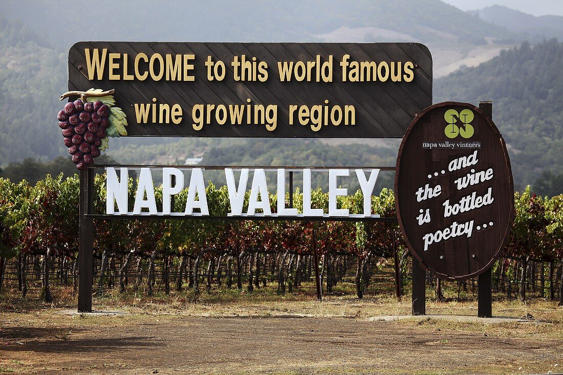 Sign for Napa Valley wine growing region, California, USA