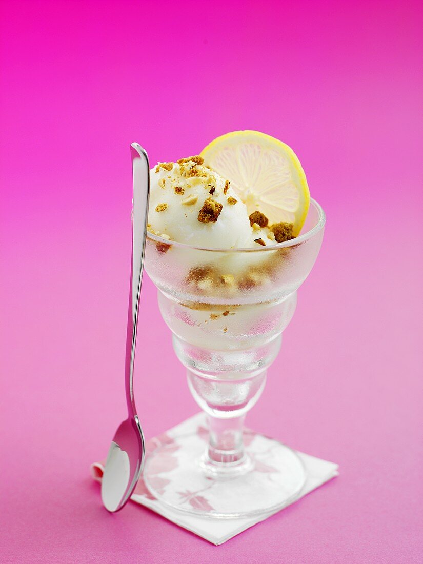 Lemon ice cream with cereal