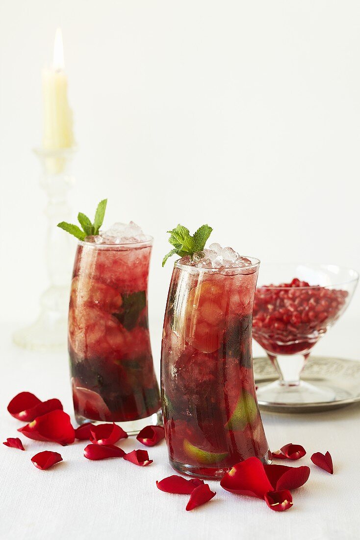 Granatapfelcocktails zum Valentinstag