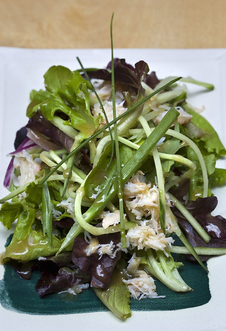 A mixed leaf salad with crab meat (Devon crab)