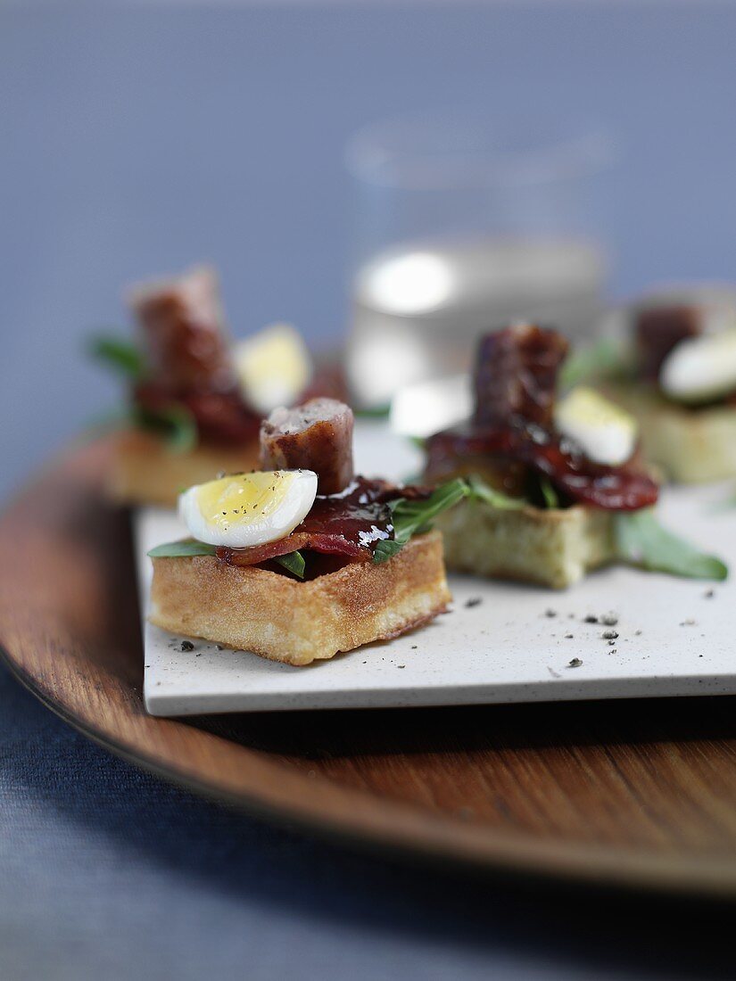Canapes with mushrooms and quail's eggs