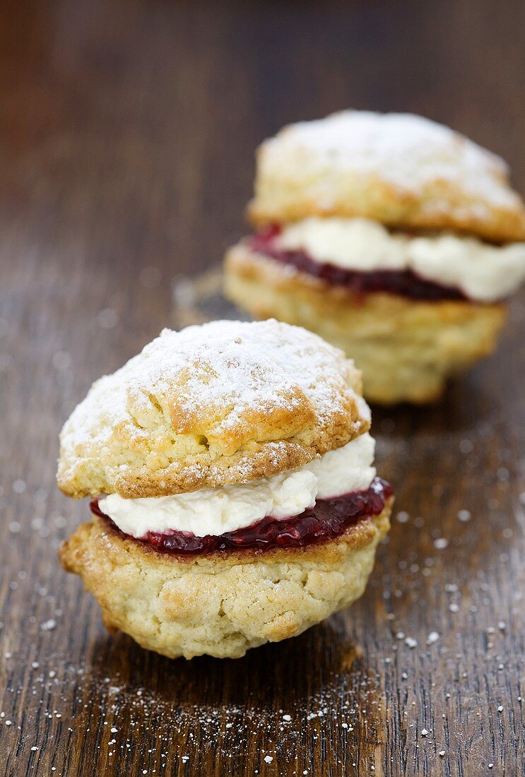 Victoria sponge Whoopie Pies, filled with cream and raspberry jam