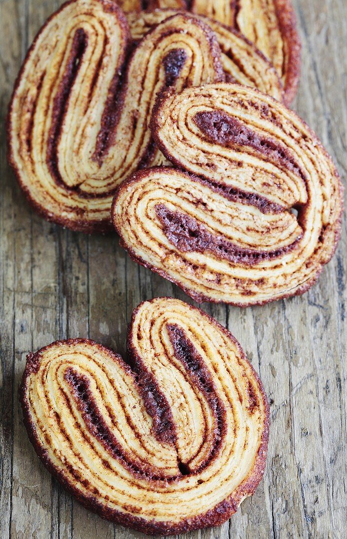 Several 'Schweinsöhrchen' (Pig's ears pastry) from above