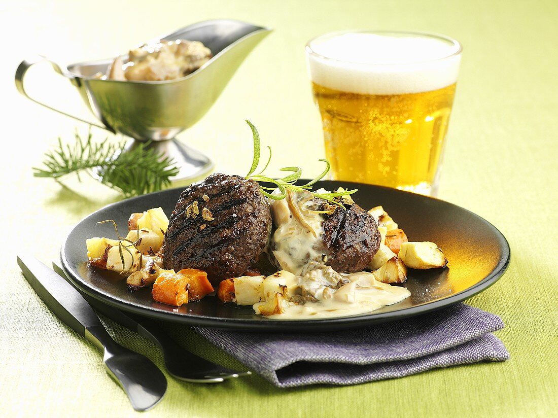 Rabbit burgers with mushroom sauce and beer (Sweden)