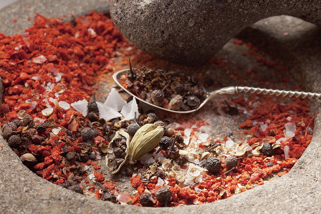 Spice mixture in mortar