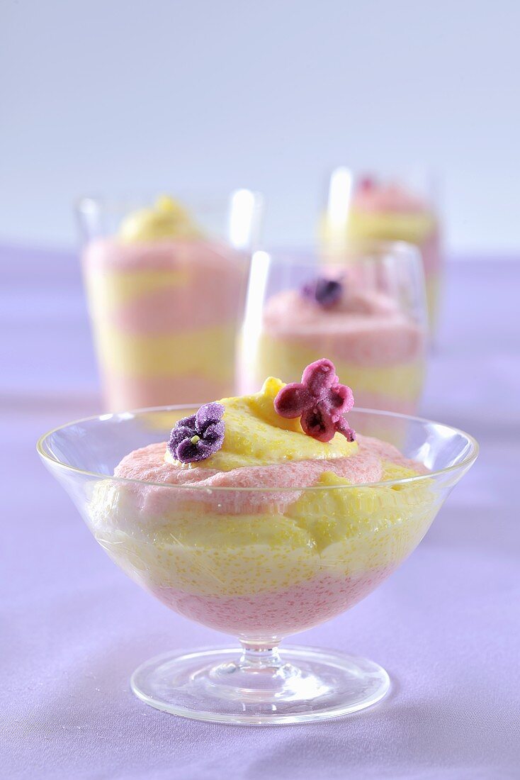 Semolina pudding with candied flowers
