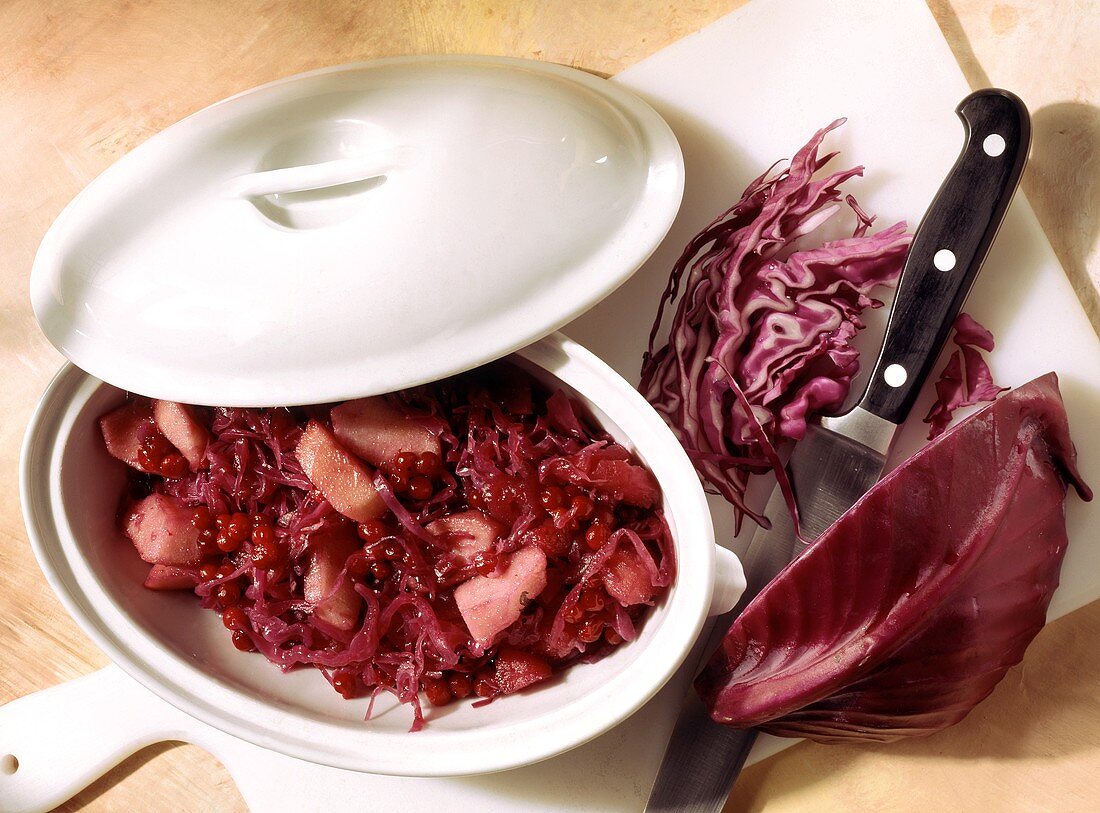 Rotkohl mit Äpfeln