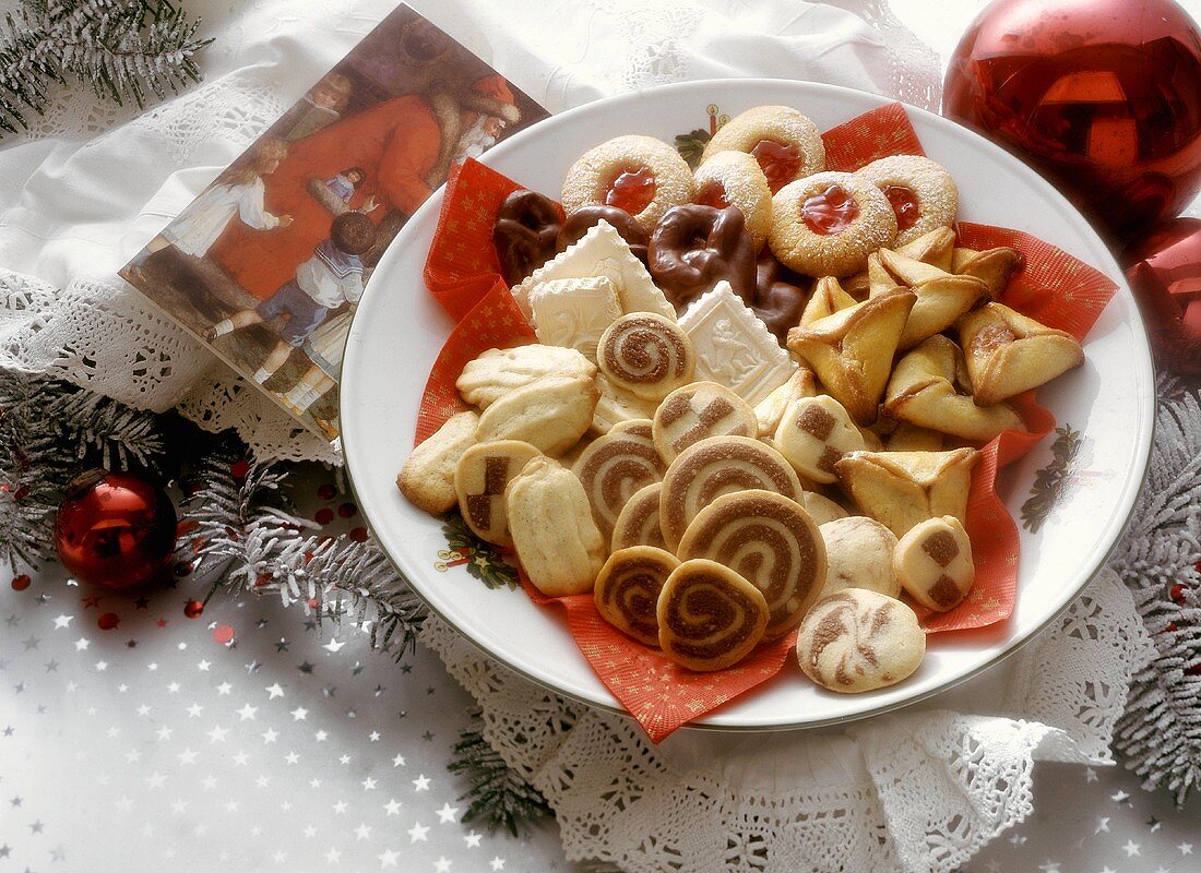 Colourful Christmas plate