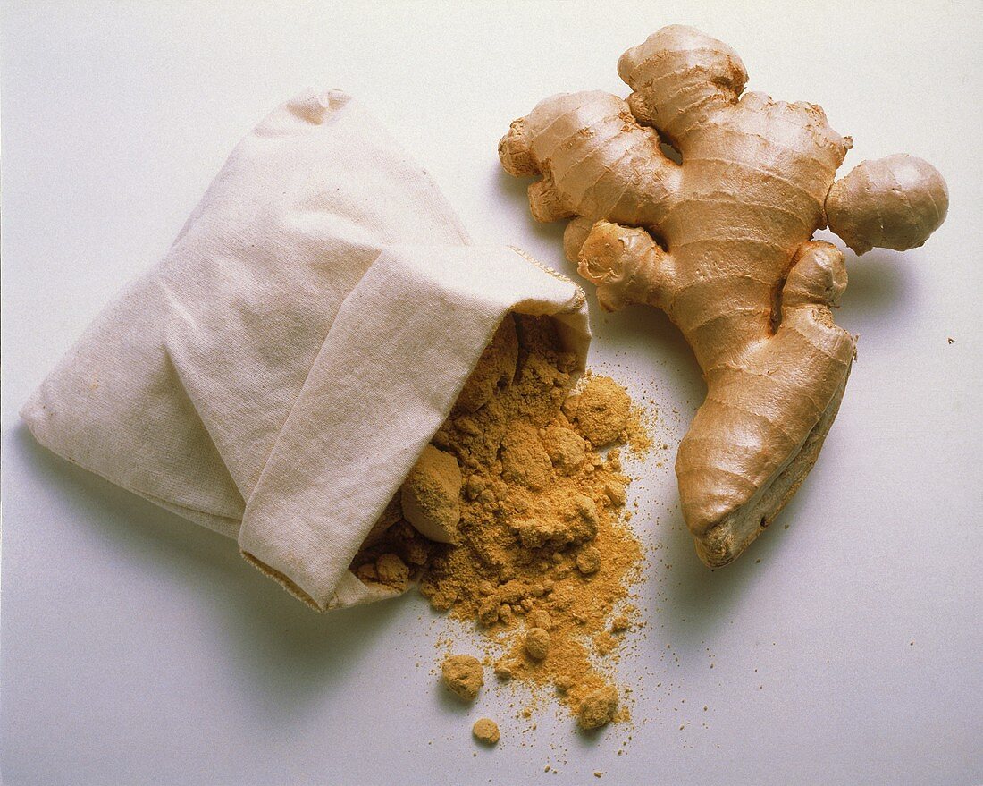 Ginger root and ground ginger