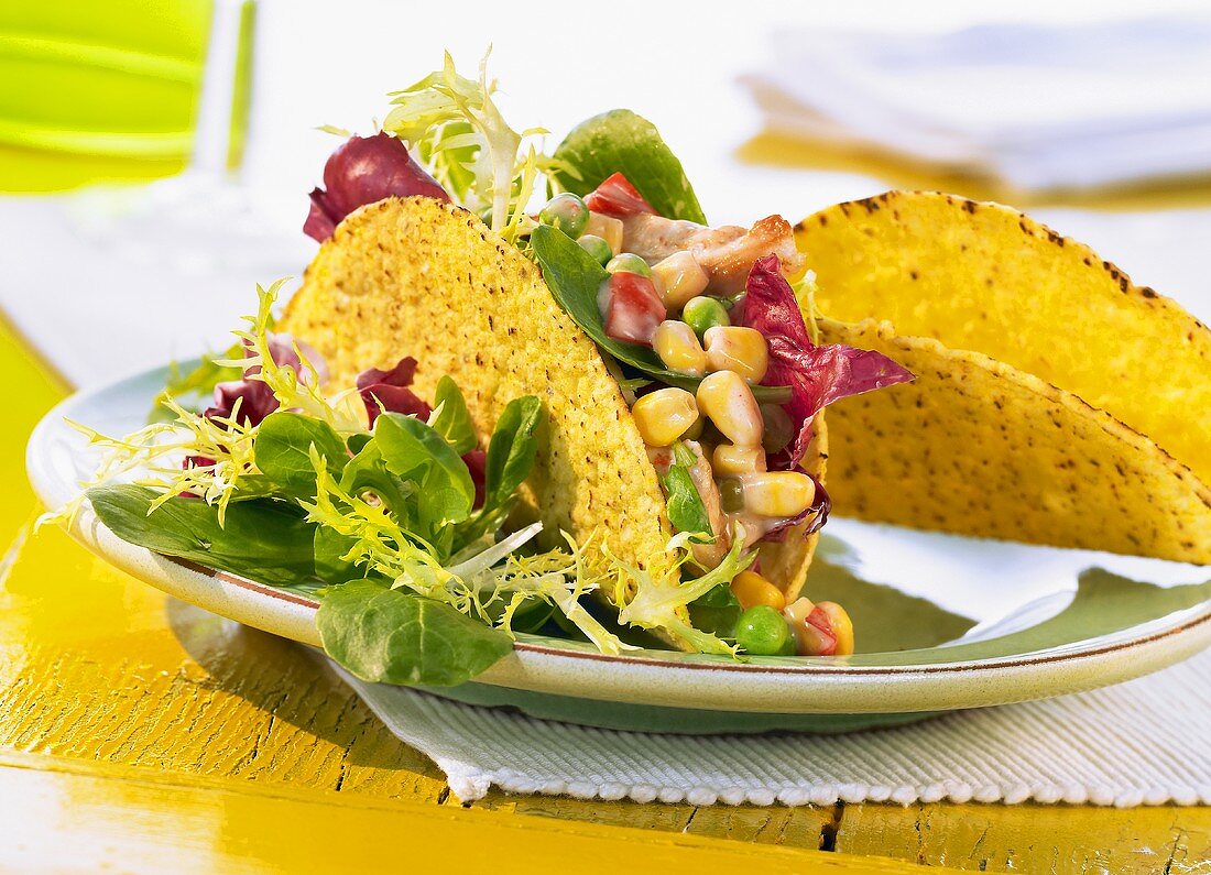 Tacos mit Salatfüllung