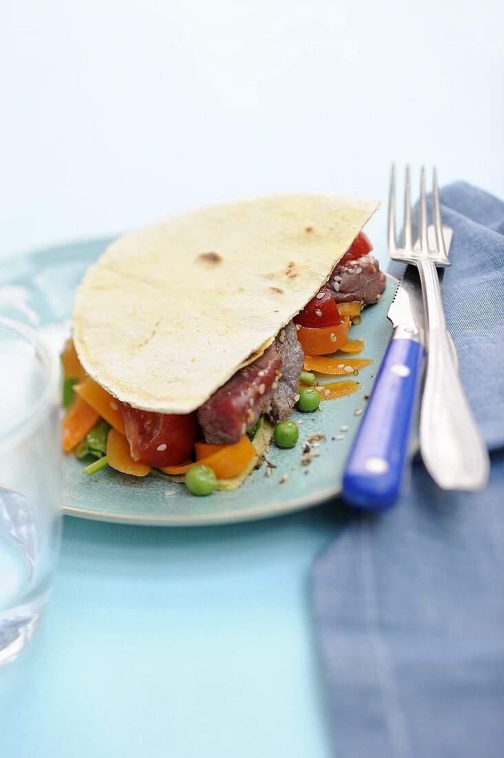 Fajitas with beef and vegetables