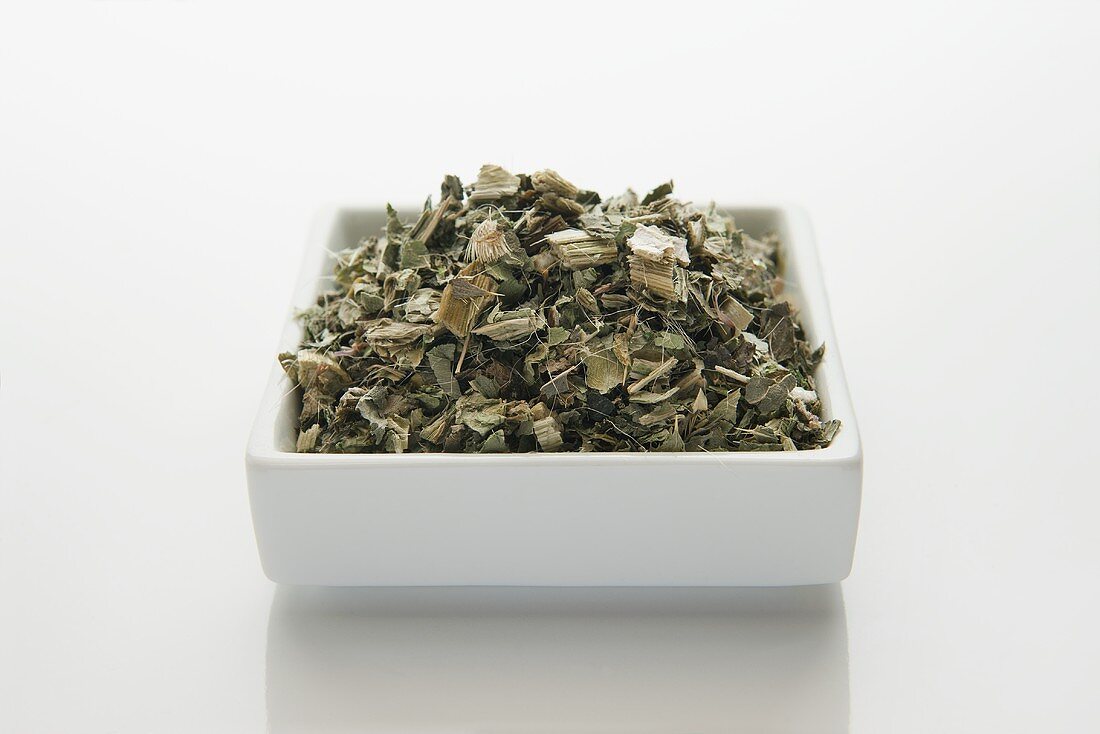 Dried milk thistle (cardui mariae herba)