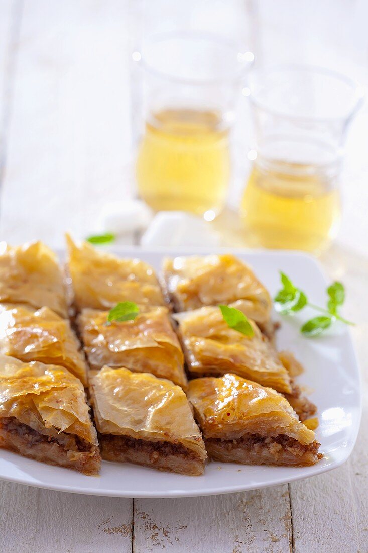 Baklava (Filloteiggebäck mit Pistazien und Honig, Balkan, Naher Osten)