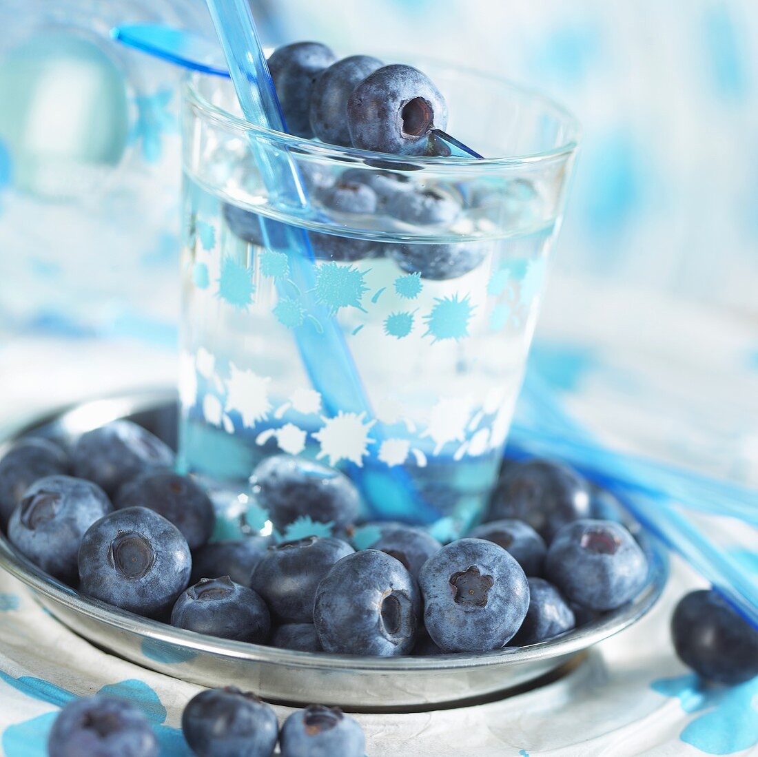 Mineral water with blue berries