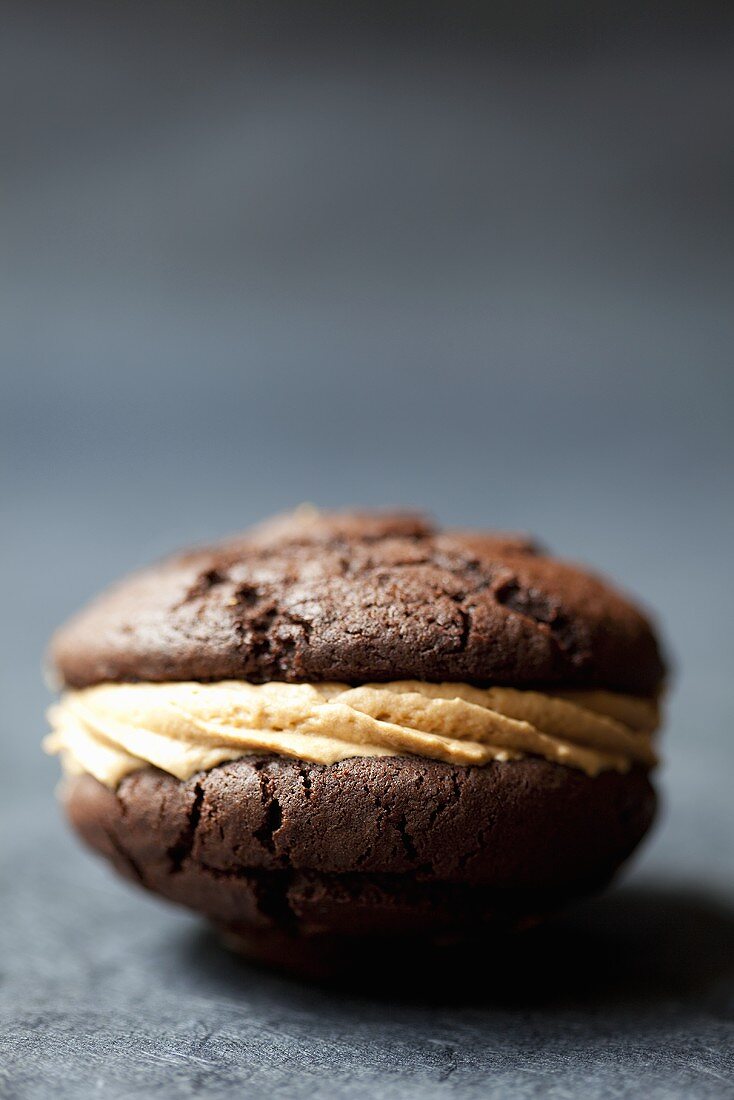 Ein Schokoladen-Whoopie Pie