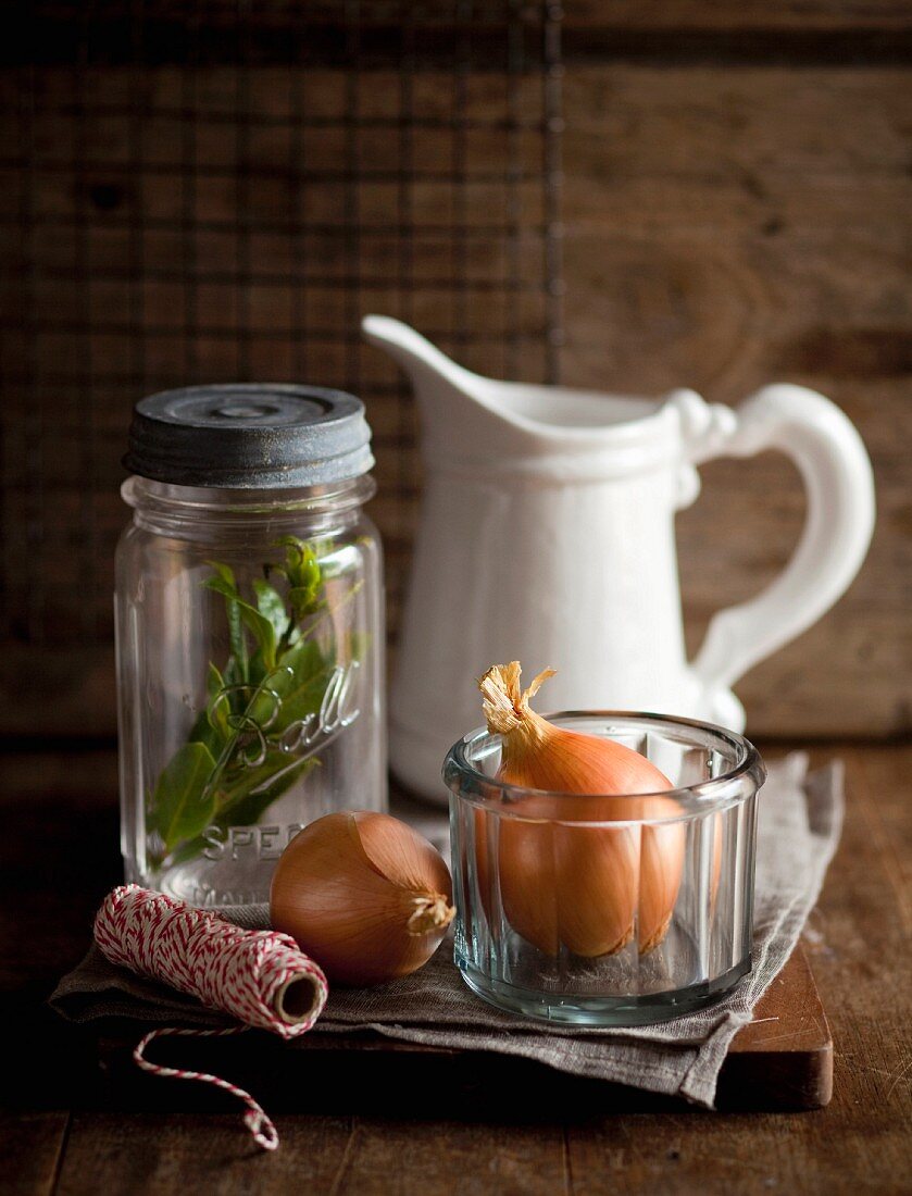 Onions, string and fresh bay leaves