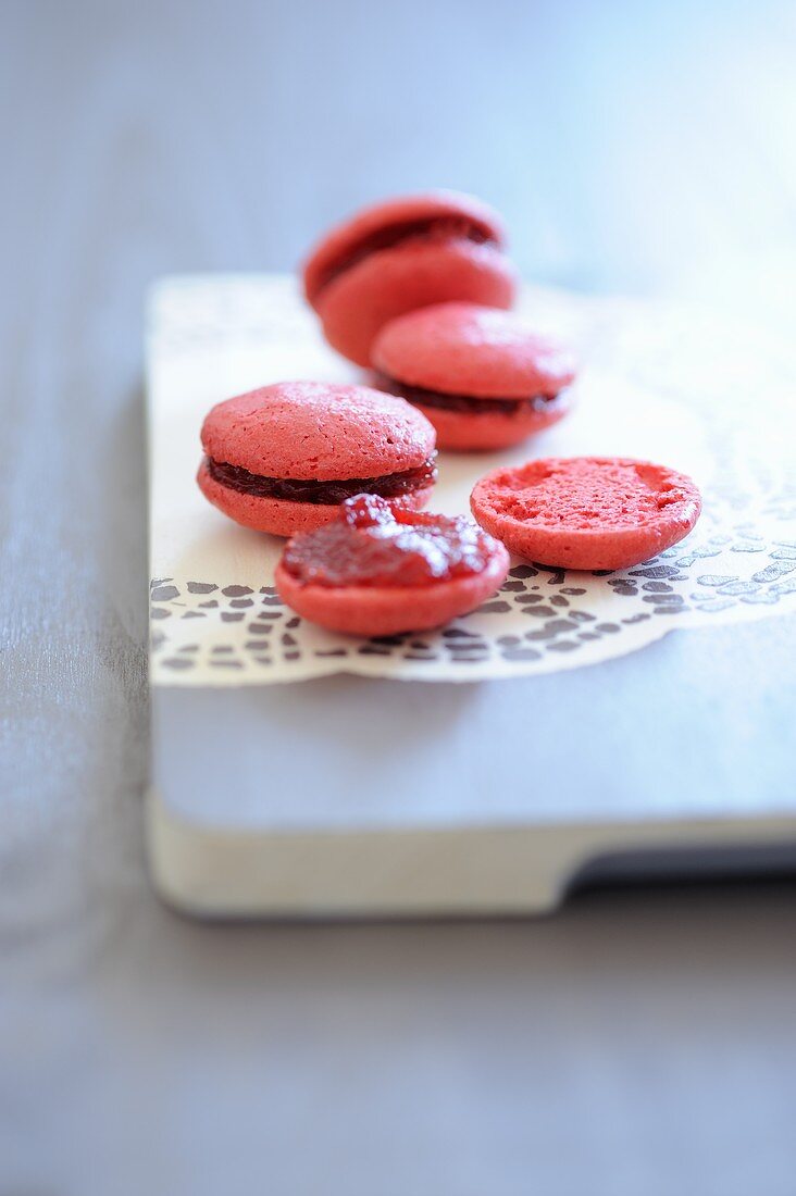 Himbeer-Macarons