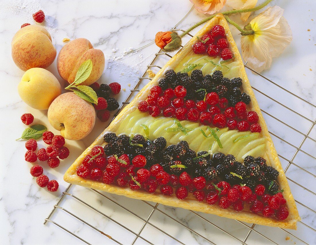 Fruit triangle with champagne jelly