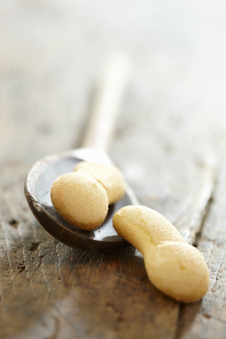 Bisquits auf Kochlöffel