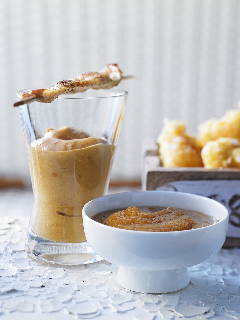 Erdnusssauce für Satespiesse und Tempura-Dip