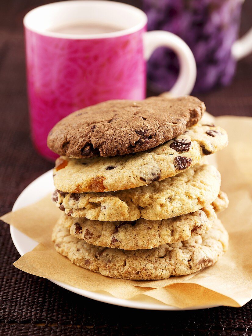 A stack of cookies on baking paper