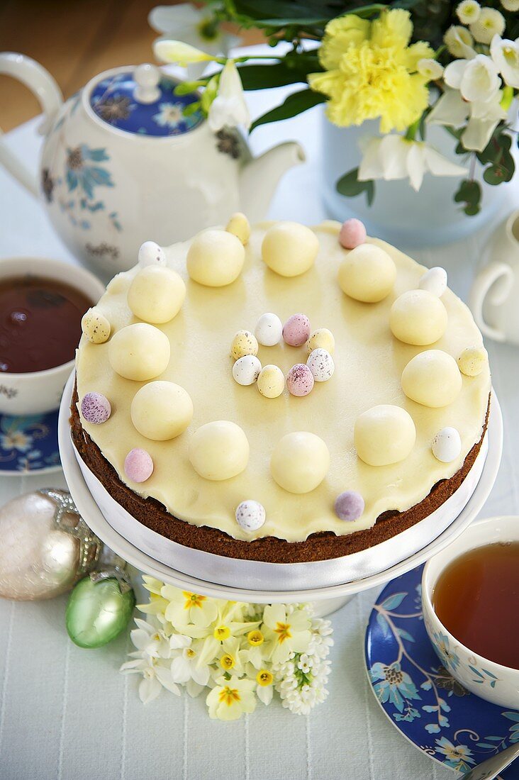 Simnel Cake (Früchtekuchen mit Marzipan, England) zu Ostern