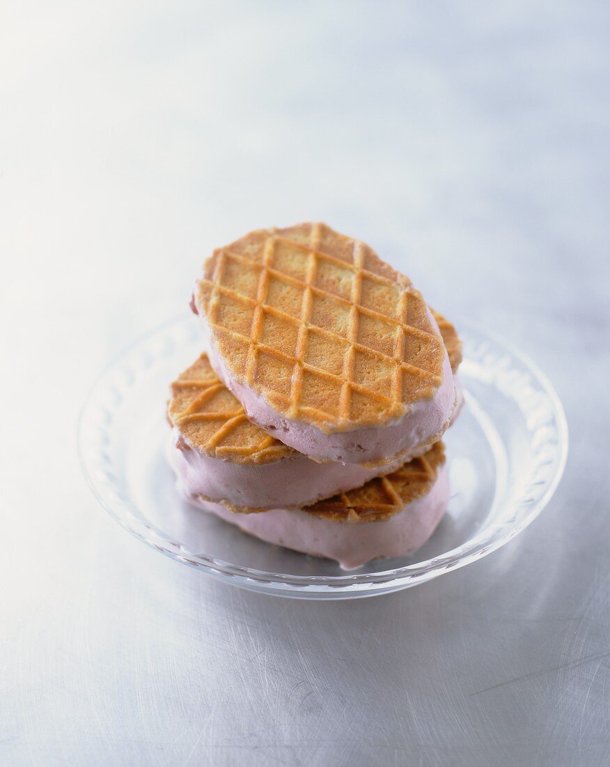 Strawberry ice cream sandwiches