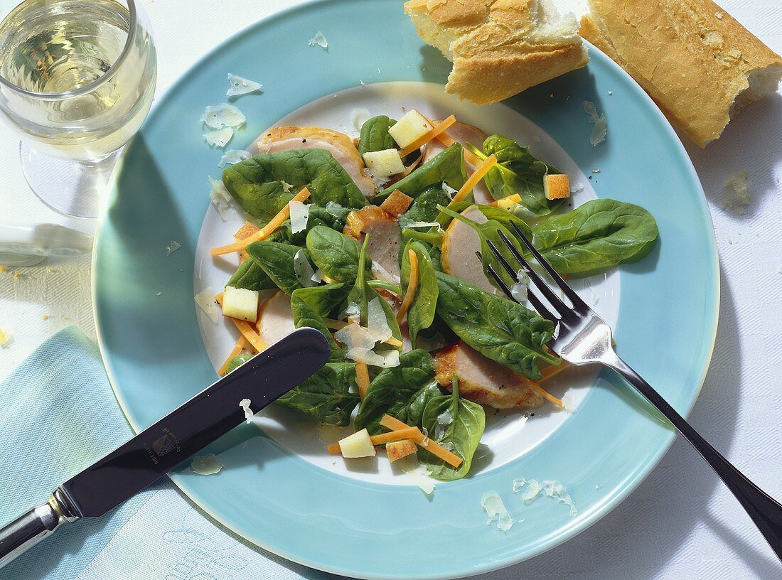 Spinach Salad with Chicken Breast