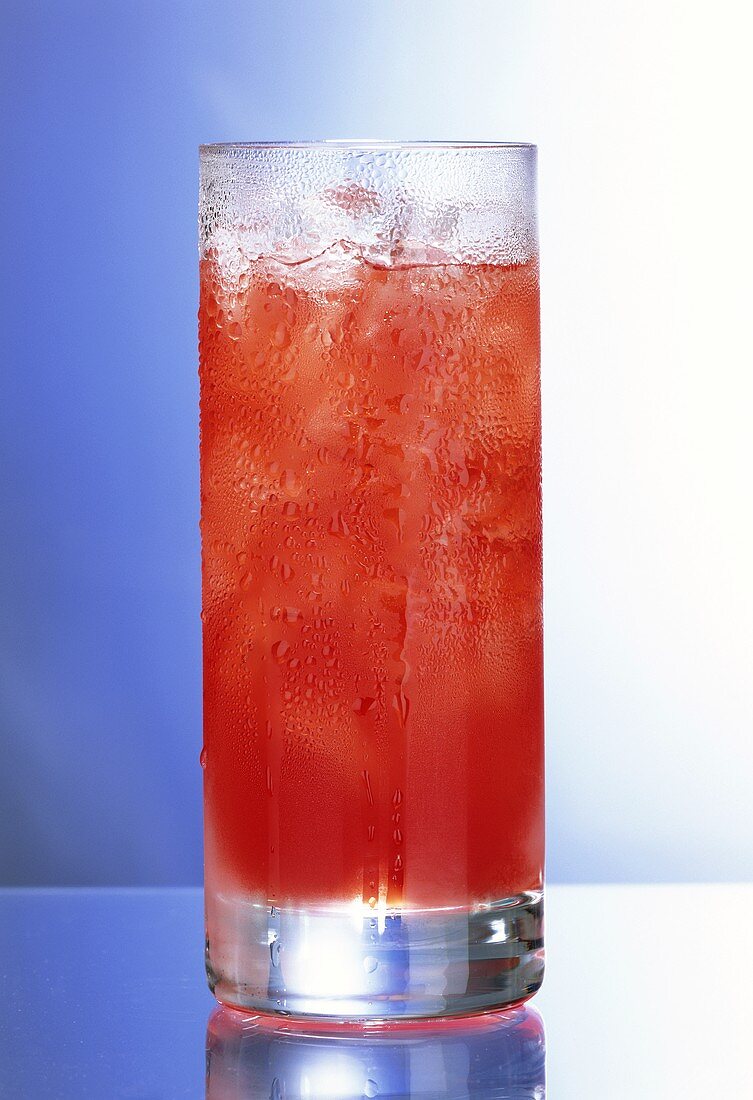 Tomate (cocktail of Pernod and Grenadine syrup)