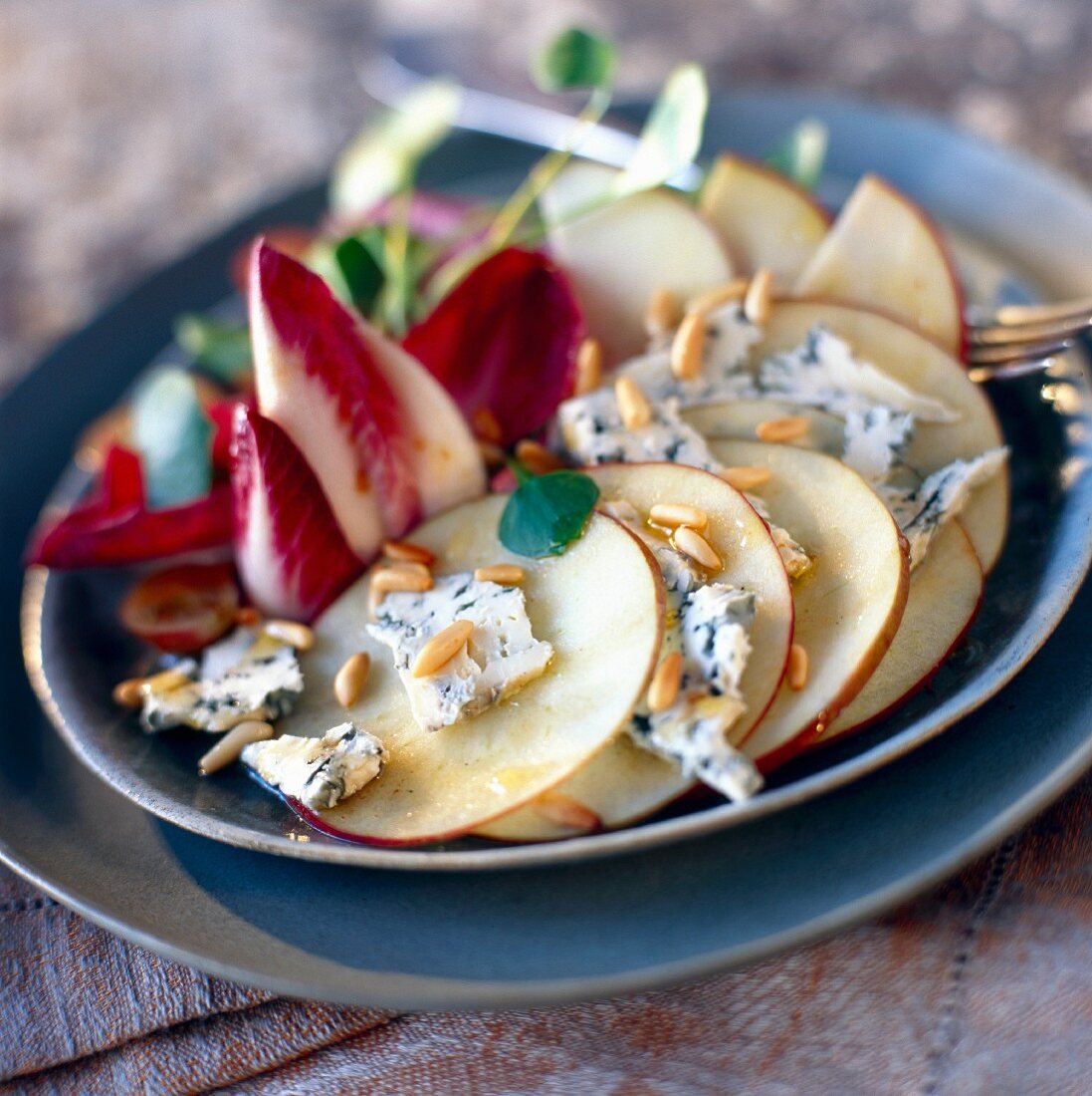 Apple, blue cheese and chicory salad