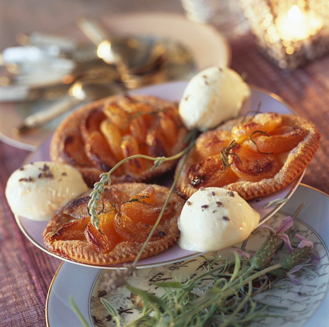 Dried apricot puff pastry tartlets with lavanda ice cream