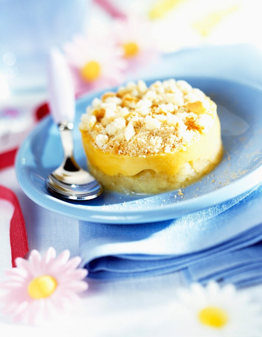 Apple and apricot crumble