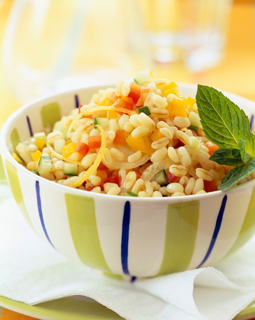 Wheat tabouleh with lemon and mint