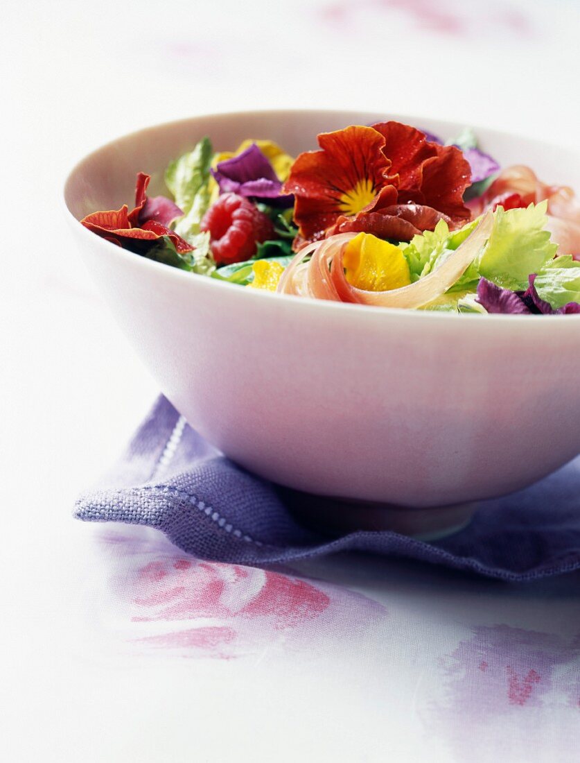 Gemischter Salat mit Schinken