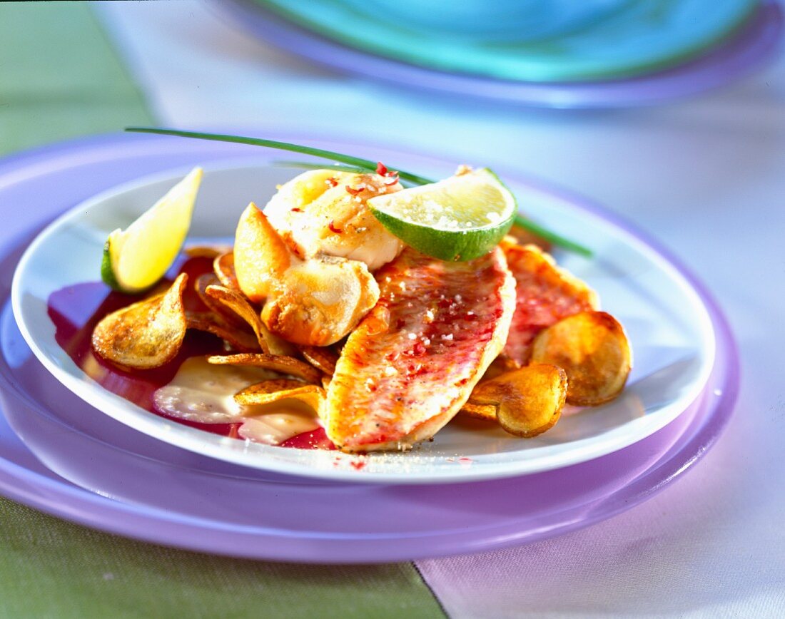 Pan-fried red mullet and scallops à la Nantaise