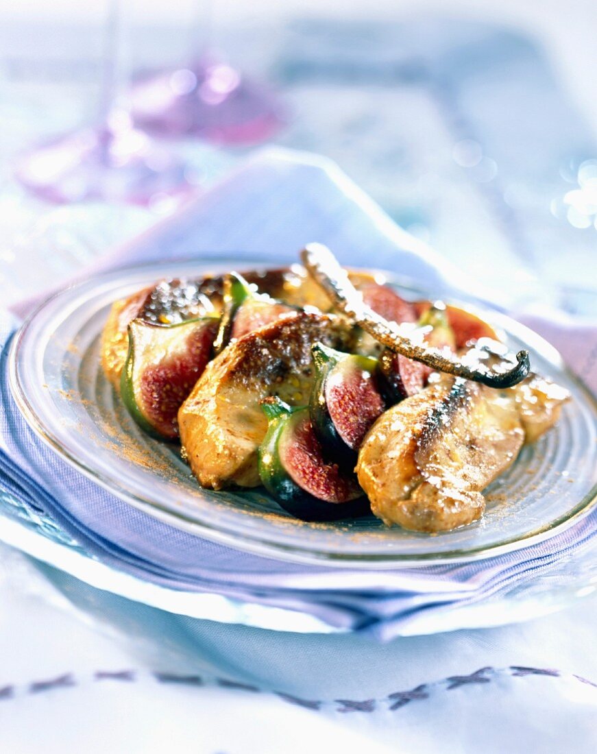 Pan-fried Foie gras with fresh figs and vanilla