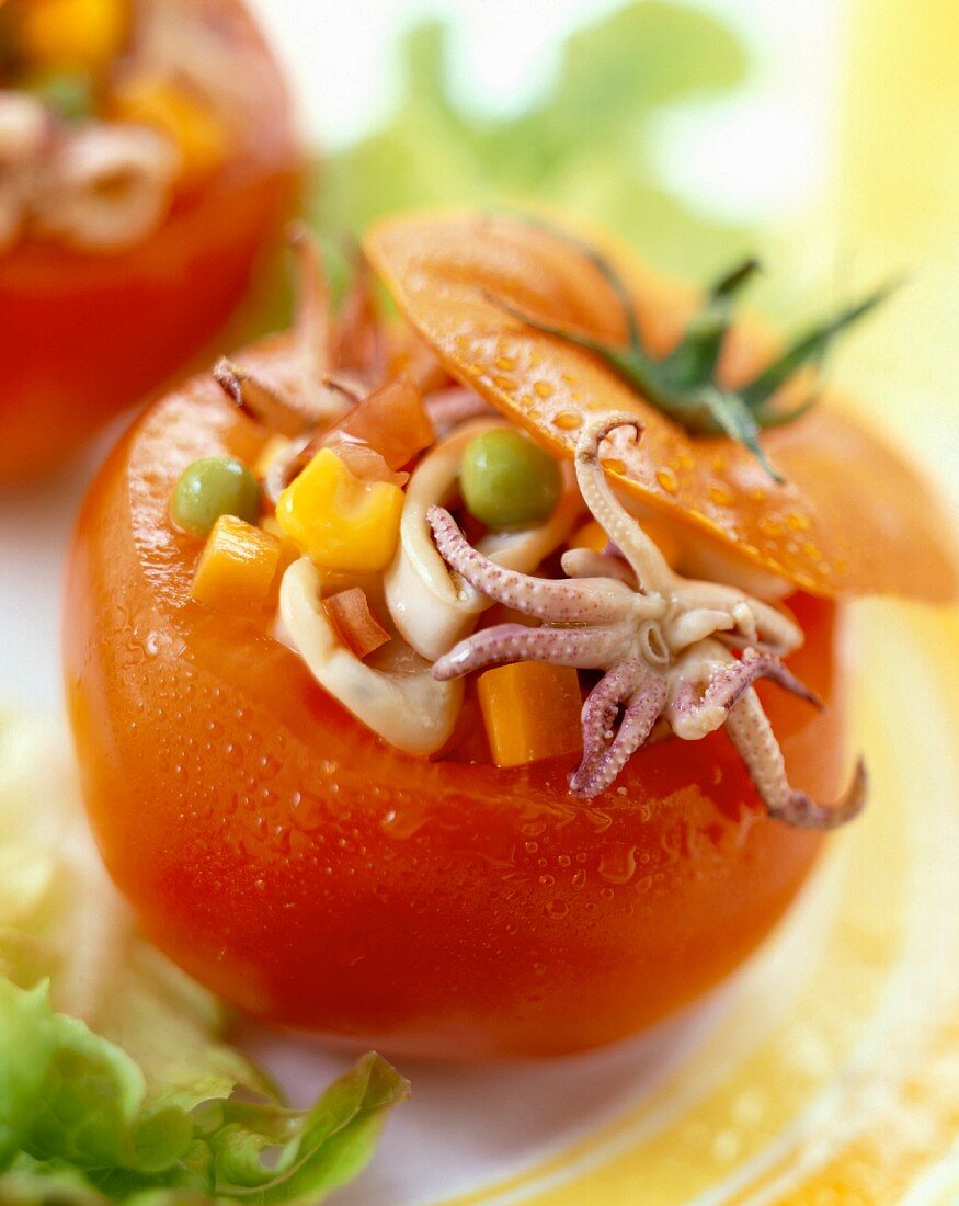 Tomatoes stuffed with squid