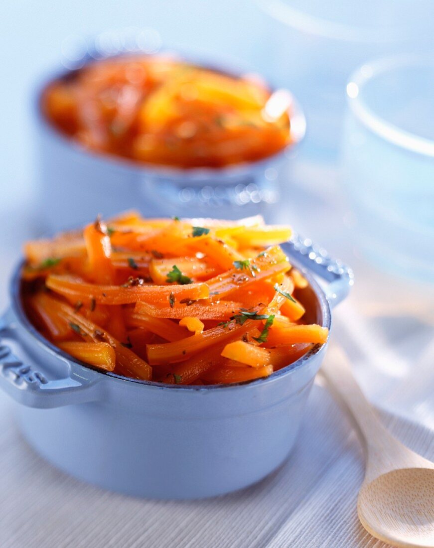 Iced carrots in cider