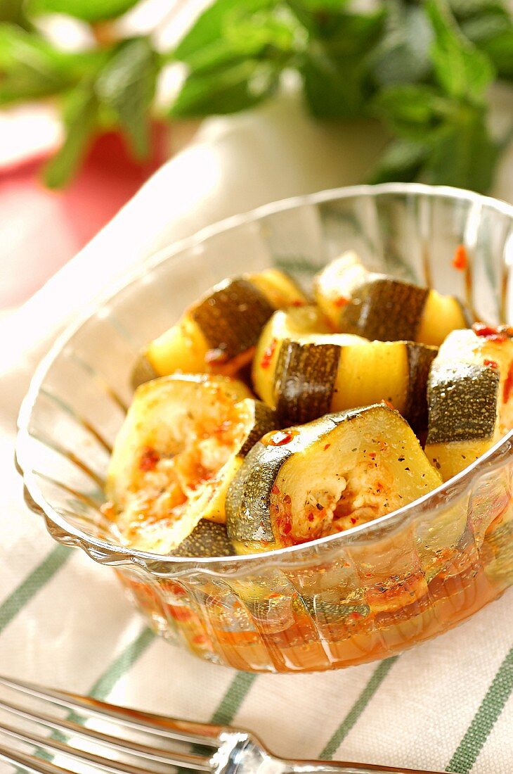 Tunisian spicy courgette salad