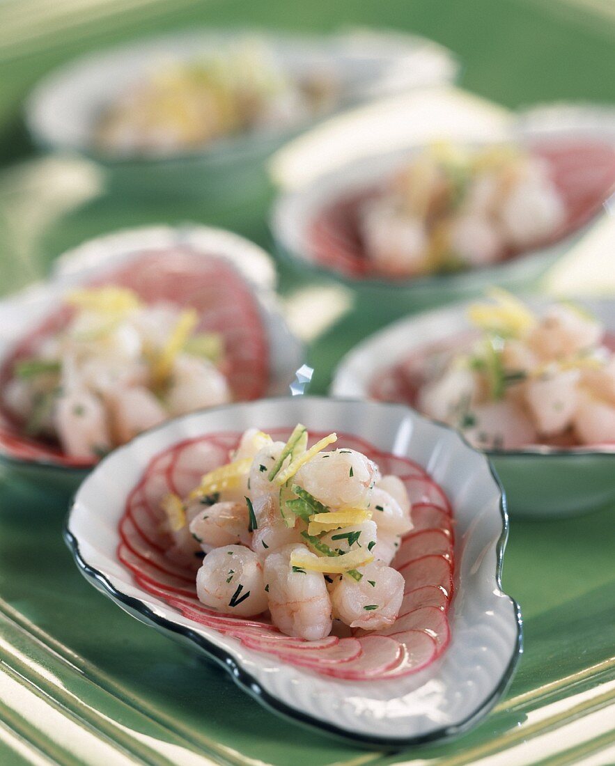 farandole of radish and shrimp