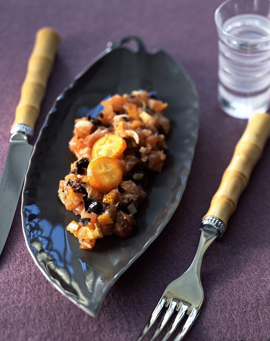 salmon tartar