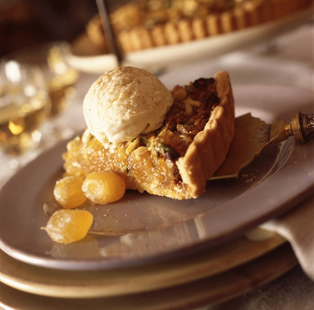 Dried fruit tart and ice cream