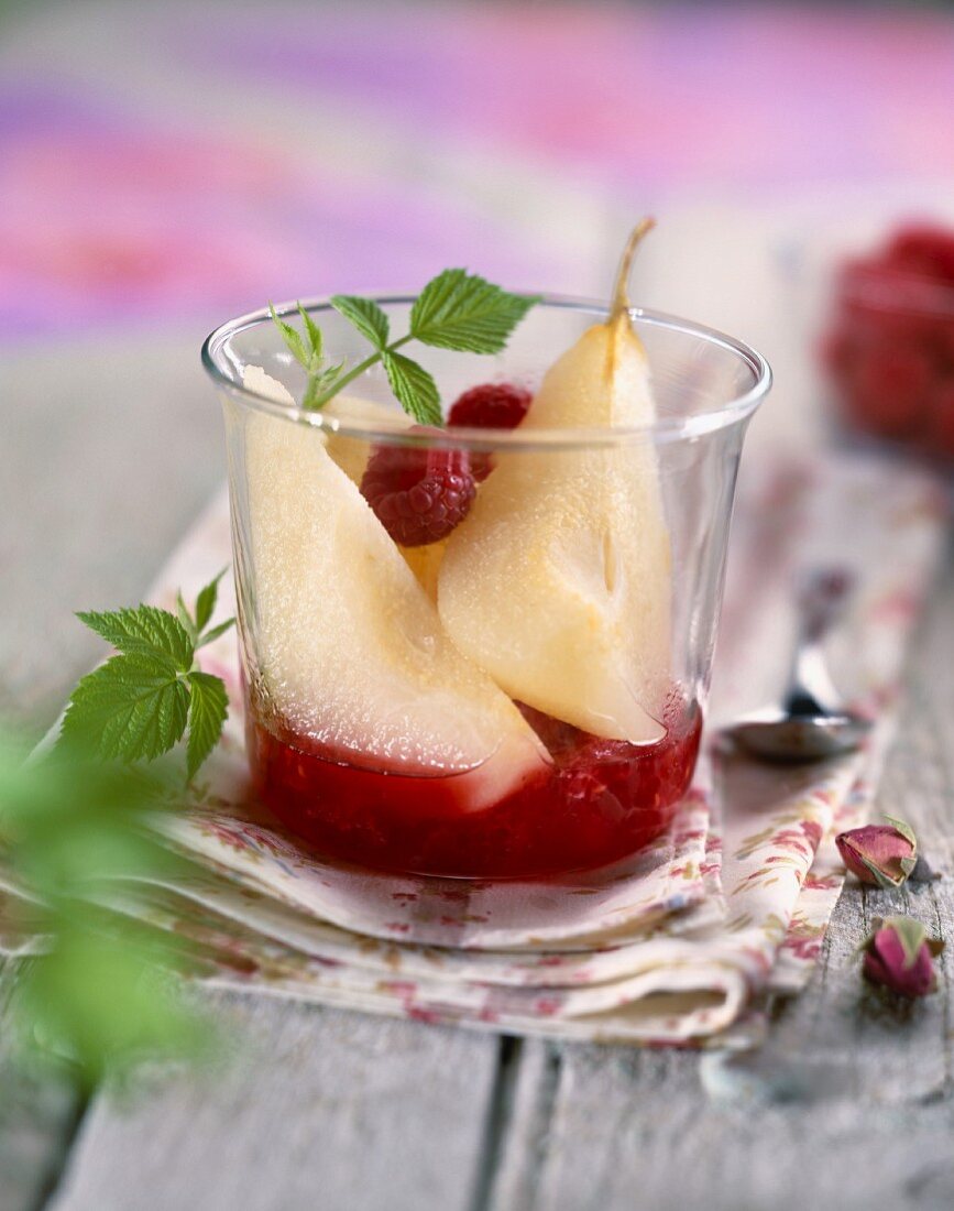 Pears with raspberry coulis