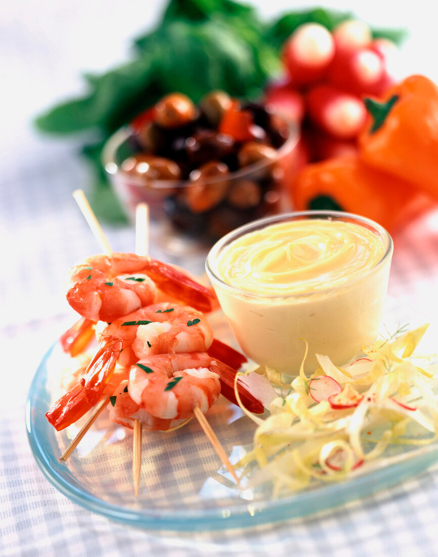 Shrimp kebabs with mayonnaise