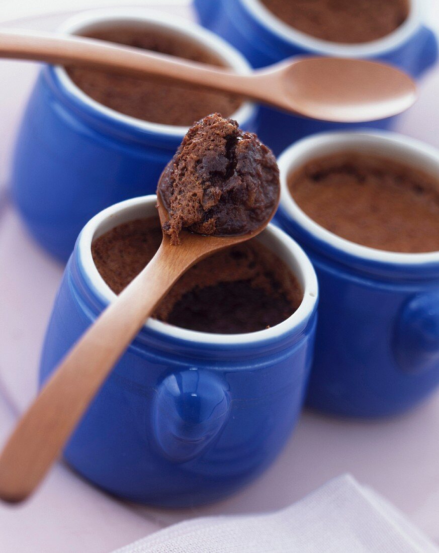 Chocolate mousse in pots