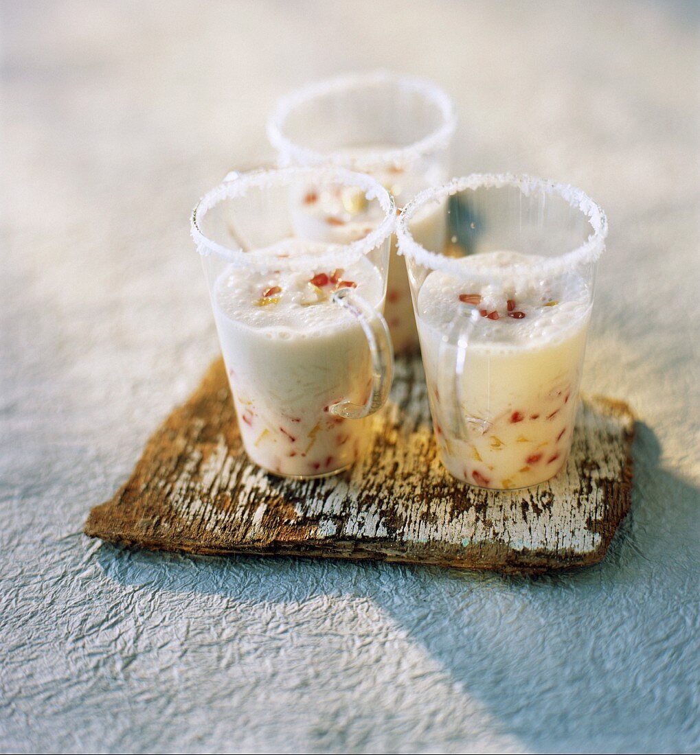 Coconut rice pudding and exotic fruit milk shake