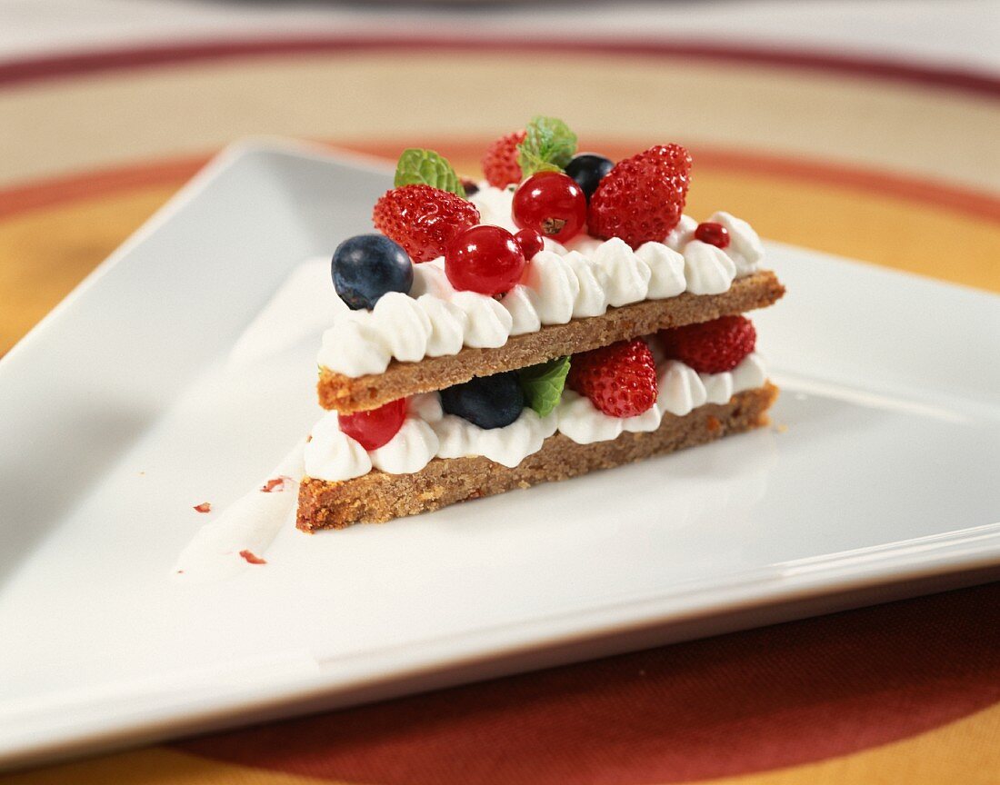 chestnut cookies with red fruits