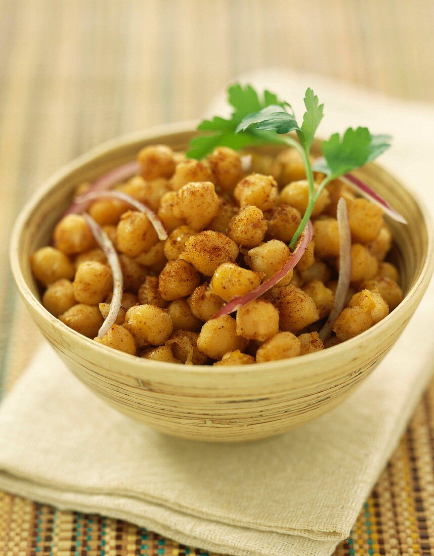 fried spicy chickpeas