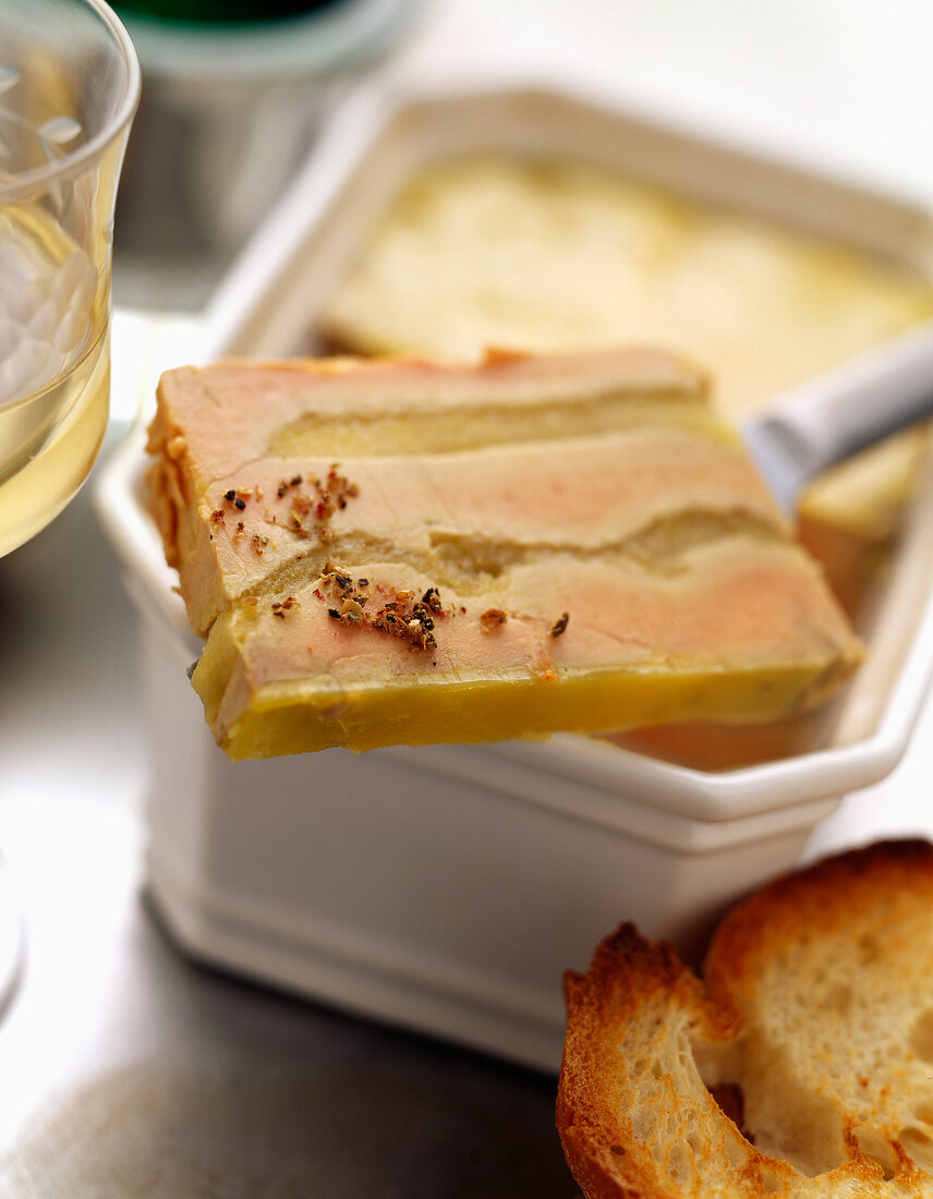 Foie gras terrine with apple